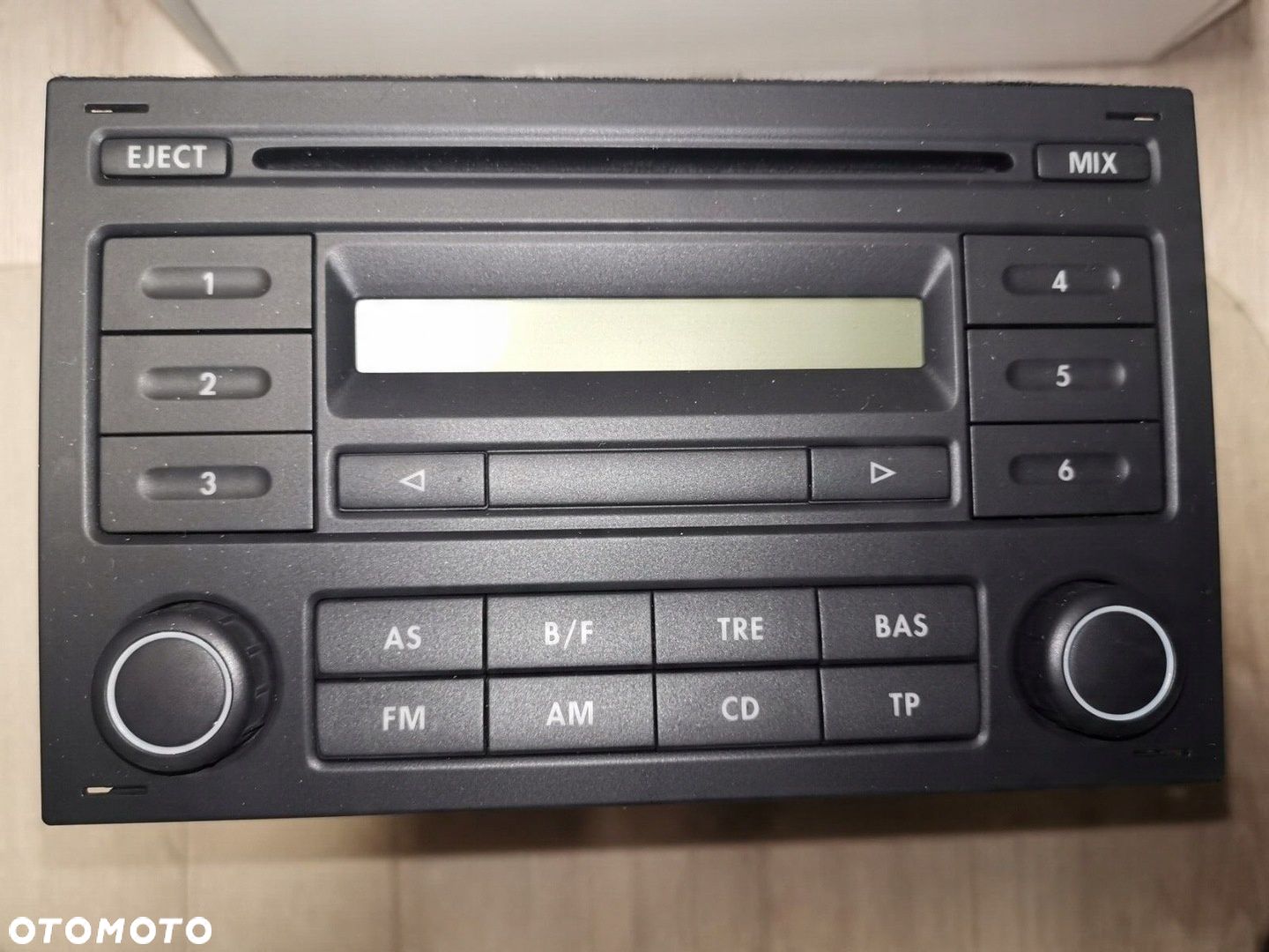 Radio RCD200 Volkswagen 5Z0057152X - 1