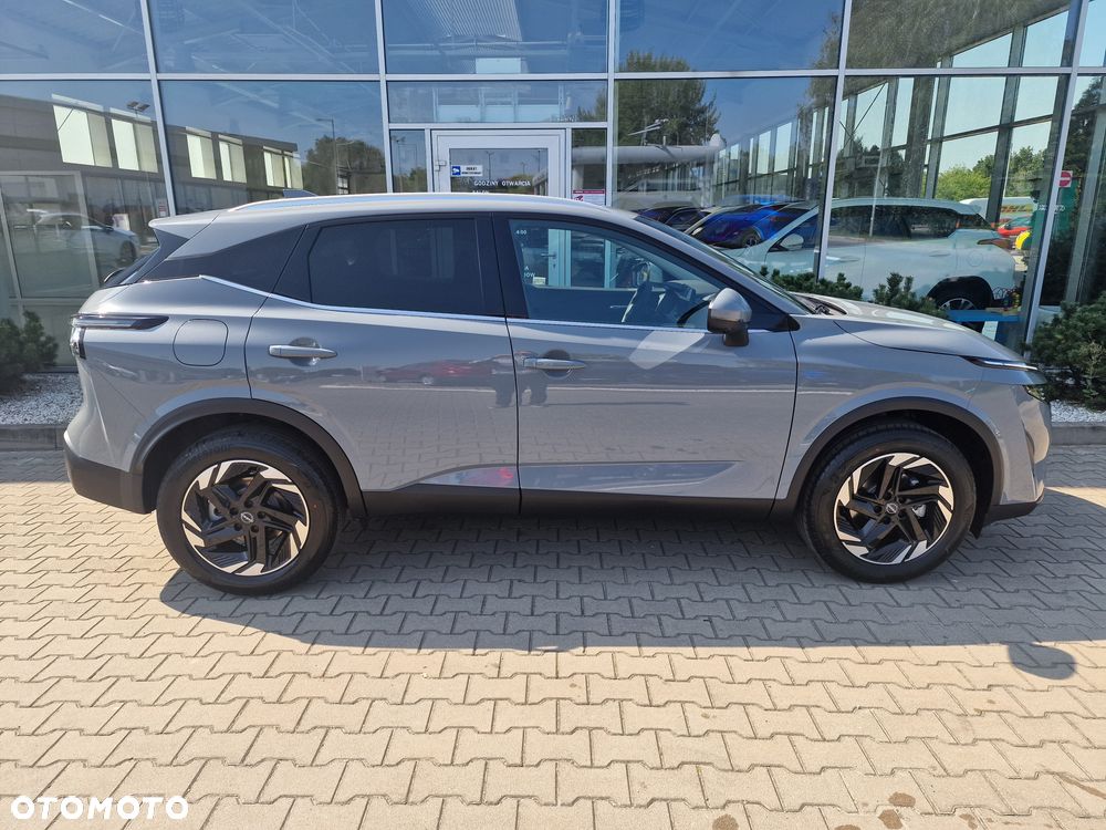 Nissan Qashqai 1.3 DIG-T mHEV N-Connecta Xtronic - 4