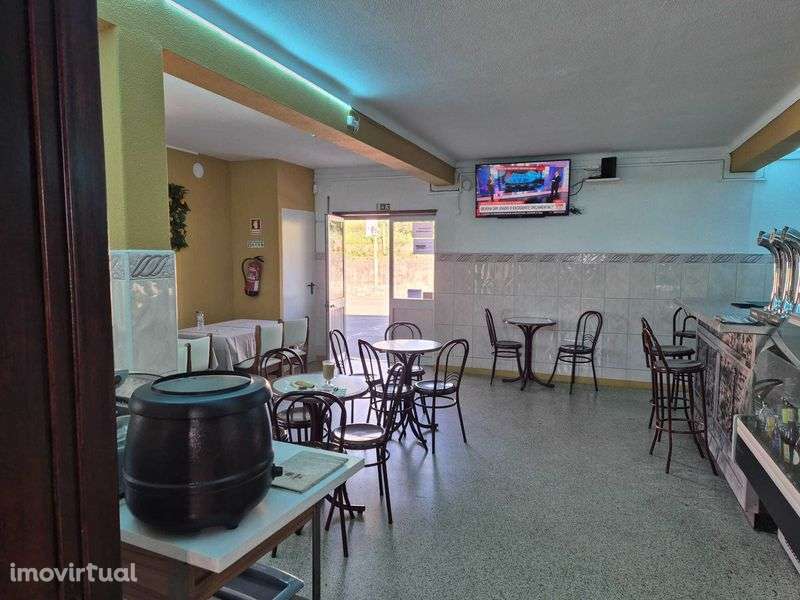 Trespasse cafe/churrasqueira e bar em alquerubim - Grande imagem: 2/7