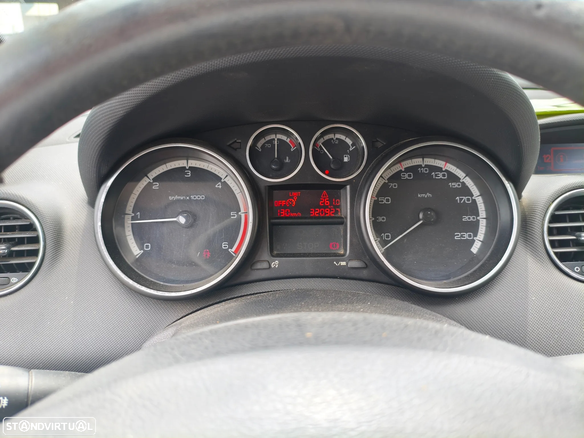 Peugeot 308 SW 1.6 HDi Executive CVM6 - 6