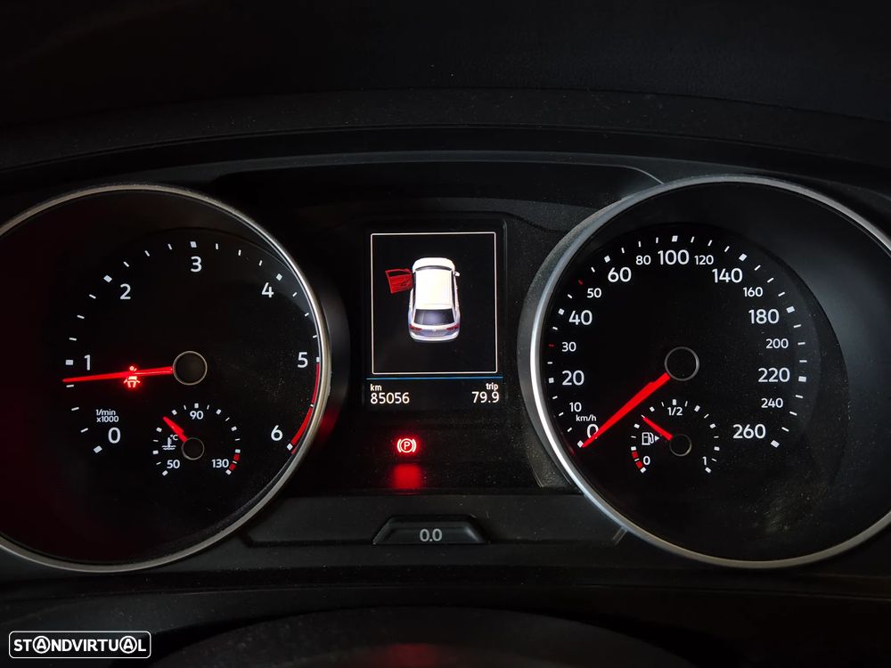 VW Tiguan 1.6 TDI Confortline - 33