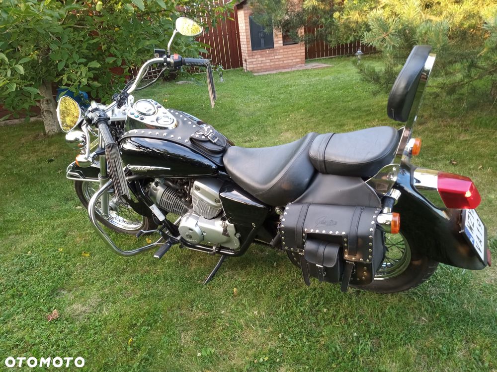 Honda Shadow - 8