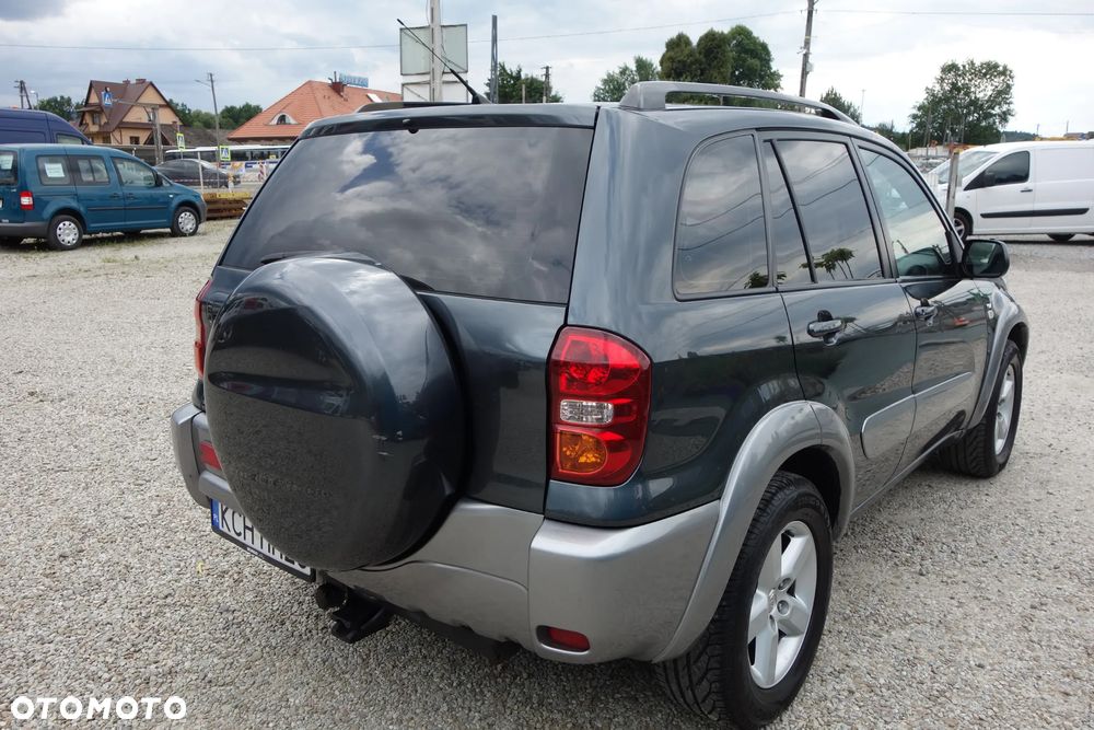 Toyota RAV4 2.0 VVT-i 4x4 - 6