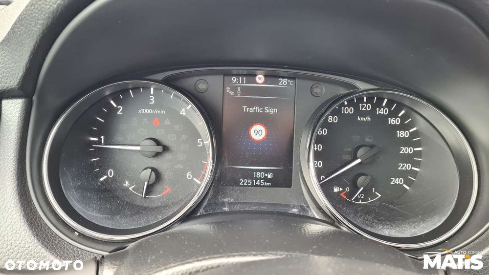 Nissan Qashqai - 24