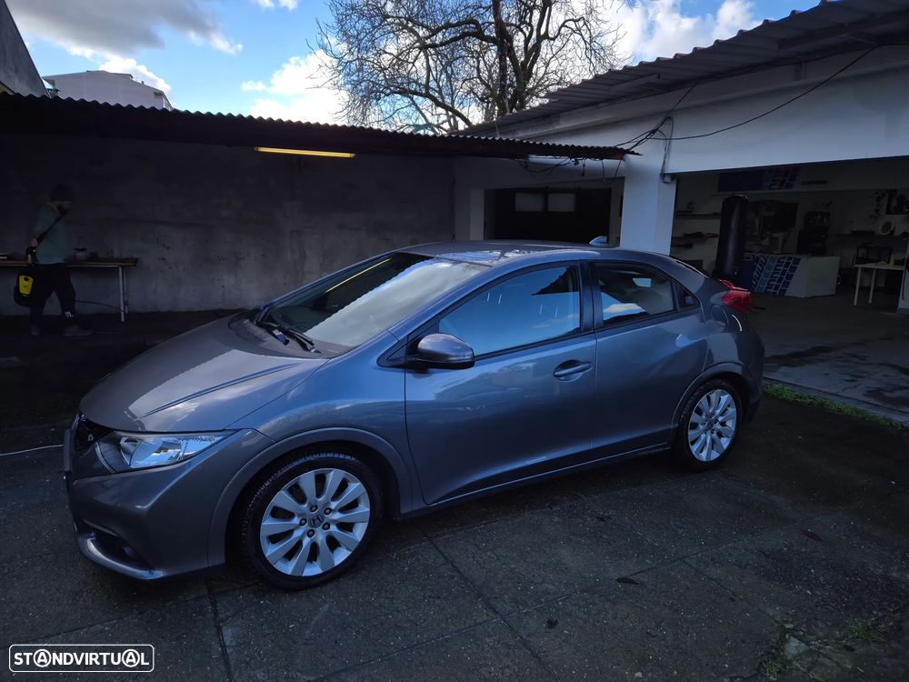 Honda Civic 1.4 i-VTEC Sport - 11