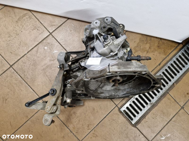 OPEL CORSA C AGILA I 1 1.0 1.2 B SKRZYNIA BIEGÓW MANUAL 5B 55355489 F13 - 4