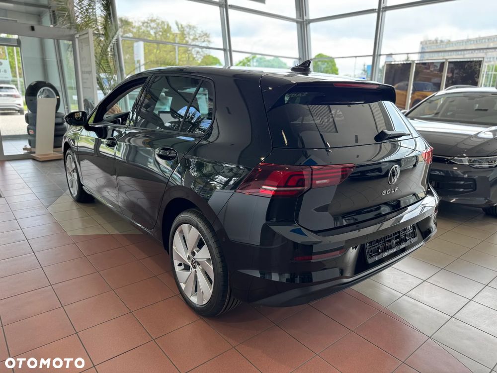 Volkswagen Golf 1.5 TSI Life Plus - 6