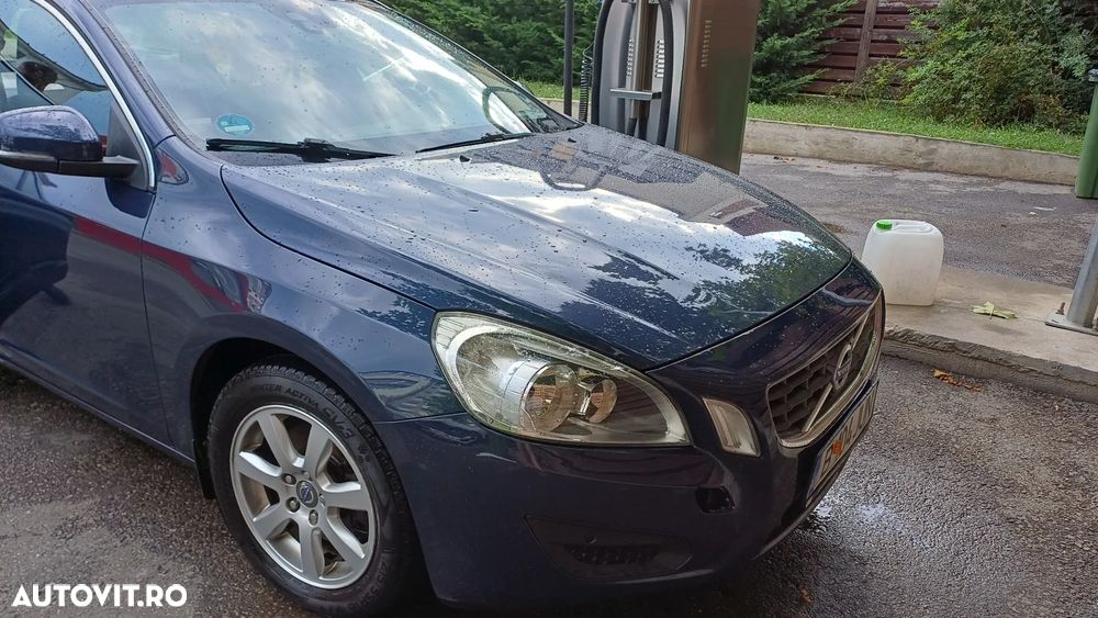 Volvo V60 DRIVe Start-Stop Basic - 29