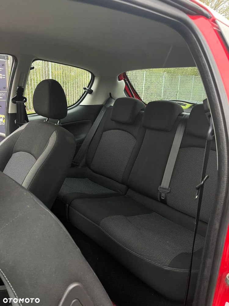 Peugeot 206 plus - 13