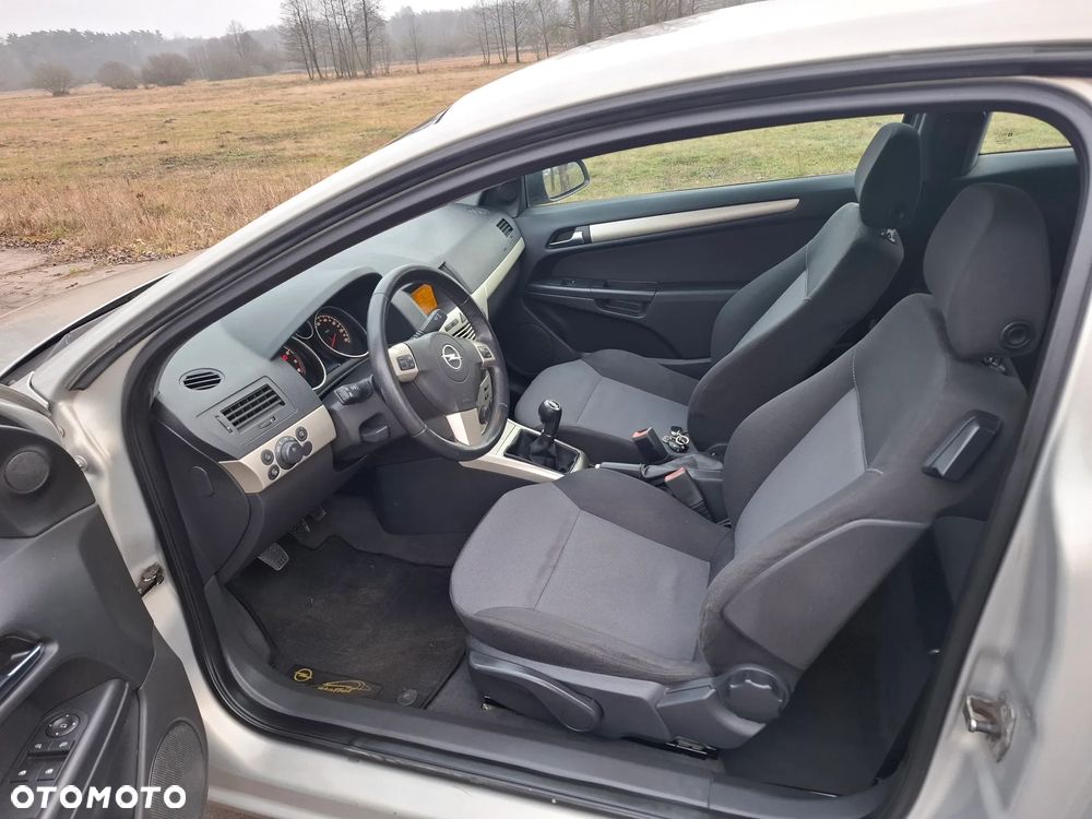 Opel Astra 1.6 Selection 110 Jahre - 15