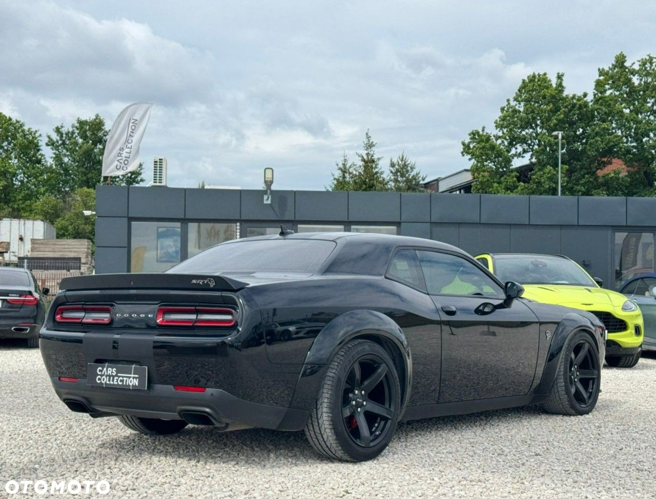 Dodge Challenger - 4