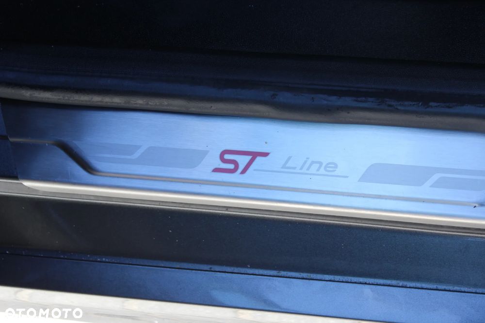 Ford Fiesta 1.0 EcoBoost S&S ST-LINE X - 23
