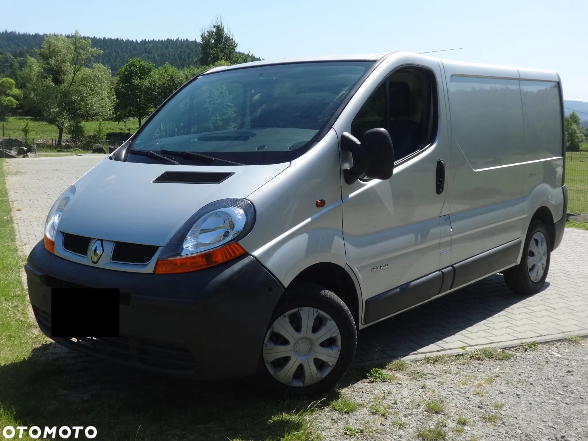Renault Trafic - 1