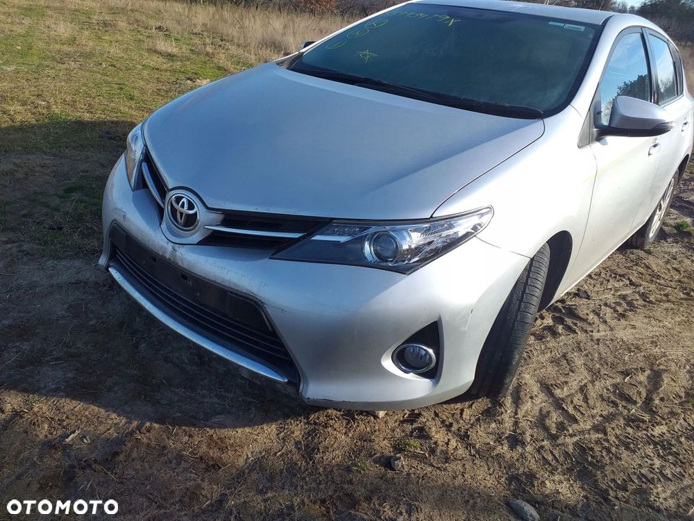 Toyota Auris II uszczelka drzwi prawy tył HB - 5