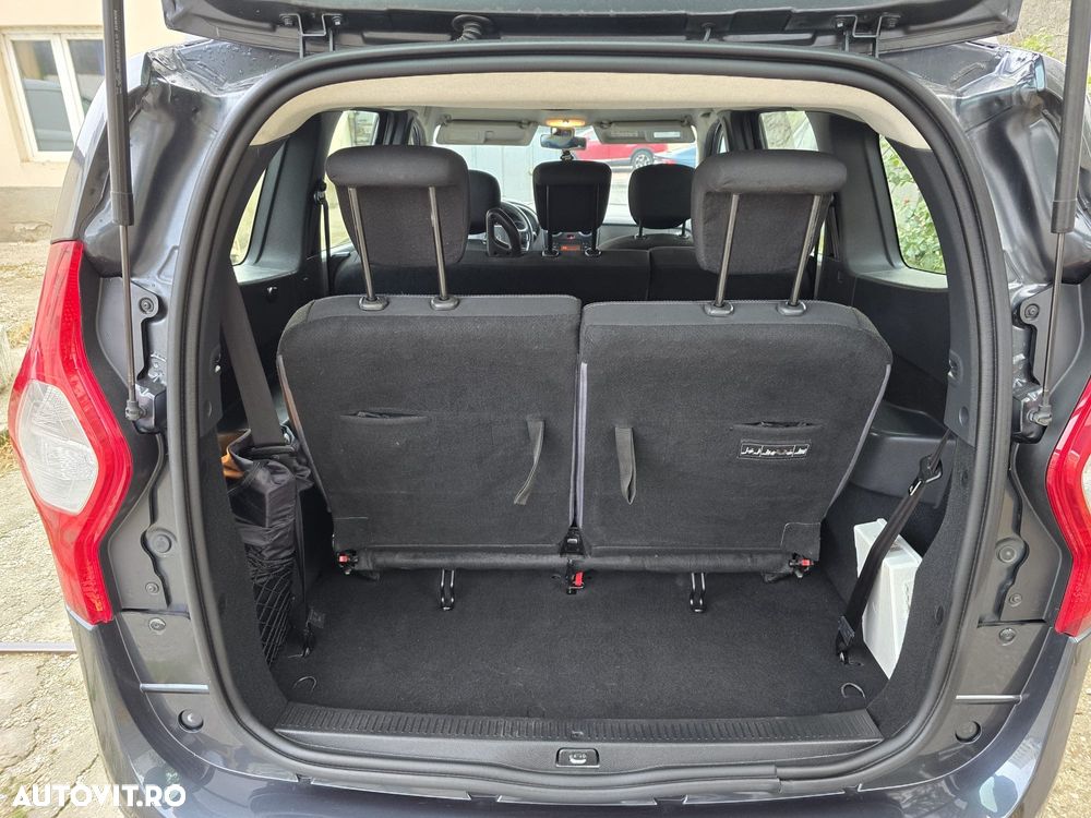 Dacia Lodgy 1.5 dCi 90 CP Stepway - 10