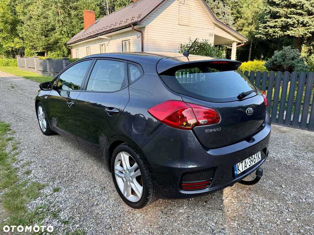 Kia Ceed 1.4 CRDi M - 6