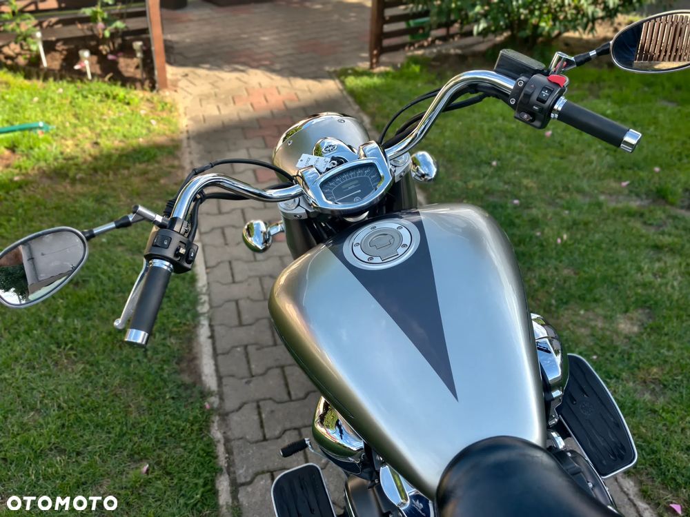 Yamaha XVS - 16