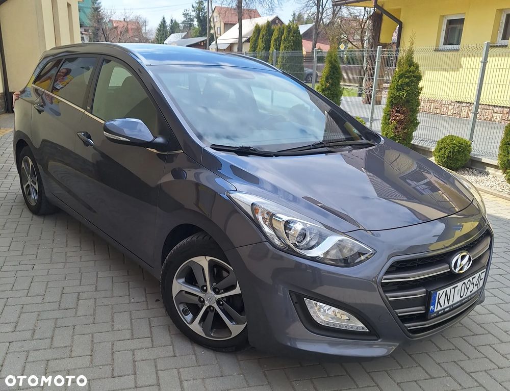 Hyundai i30 1.6 CRDi BlueDrive Go - 21