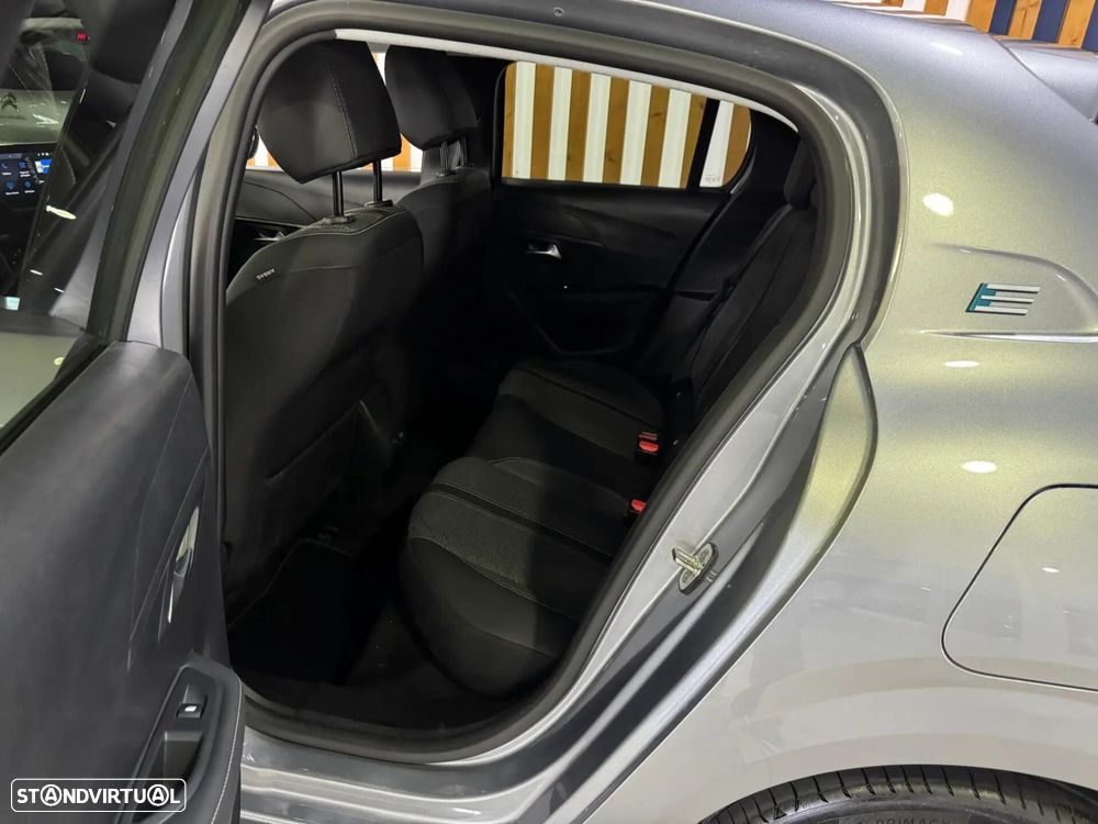 Peugeot e-208 50 kWh Allure - 12