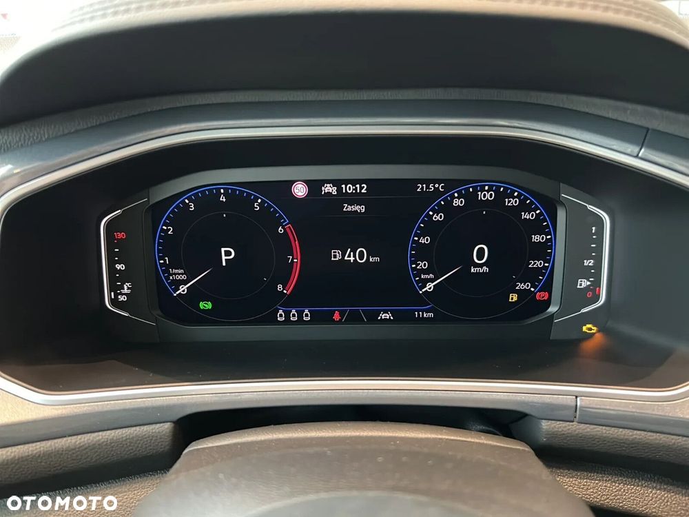 Volkswagen T-Roc - 15