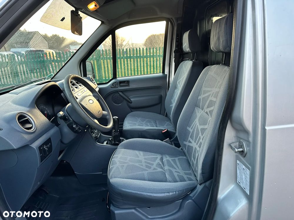 Ford Transit Connect - 5
