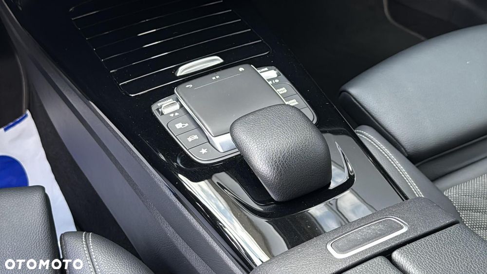 Mercedes-Benz Klasa A 180 d 7G-DCT - 17