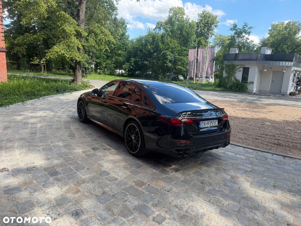 Mercedes-Benz Klasa E AMG 53 4Matic+ AMG SPEEDSHIFT TCT 9G - 4