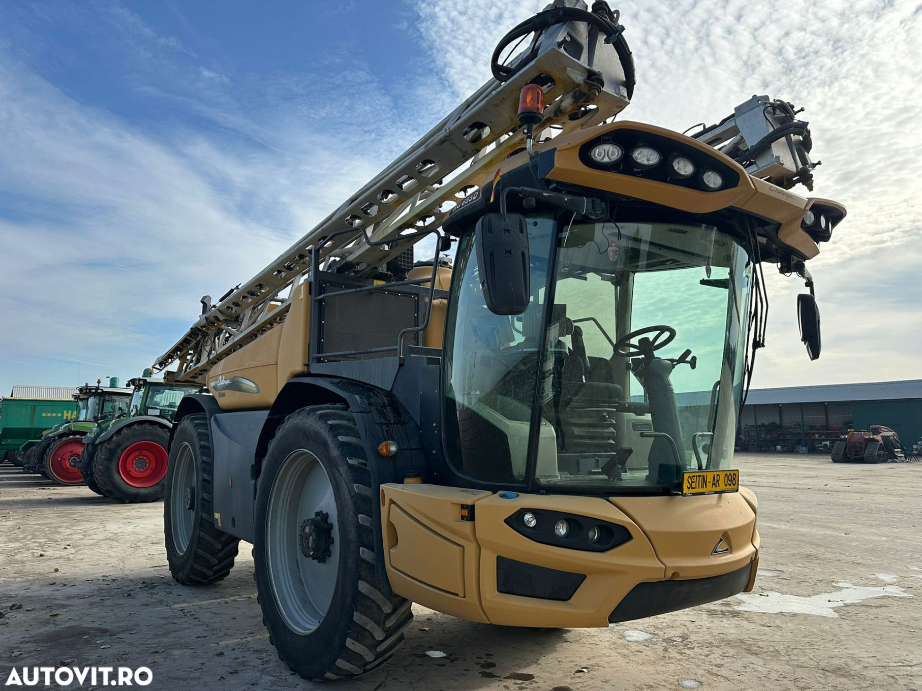 Challenger Rogator Sprayer - 3