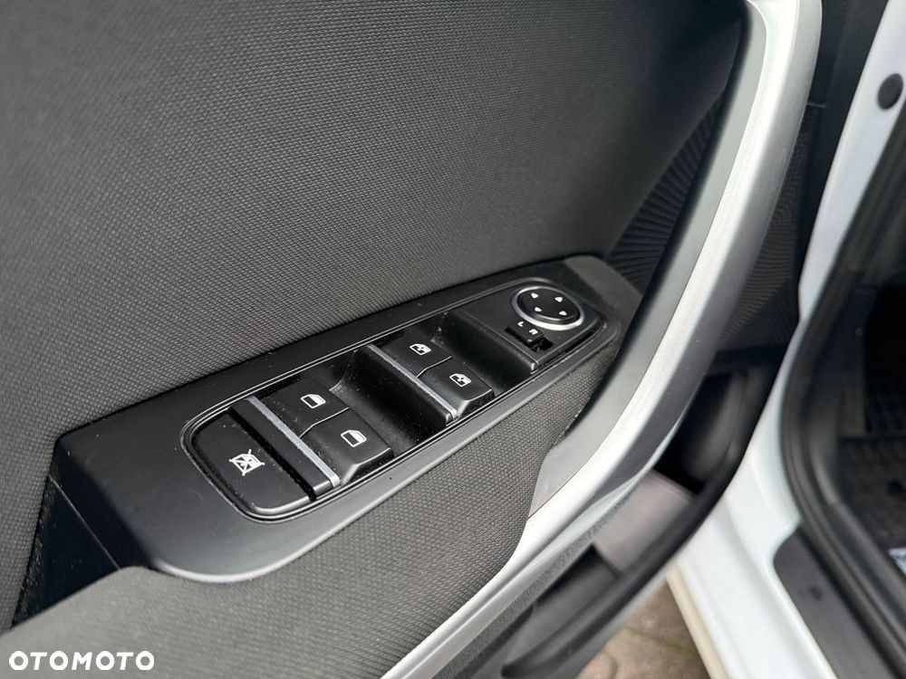 Kia Ceed 1.5 T-GDI M DCT - 16