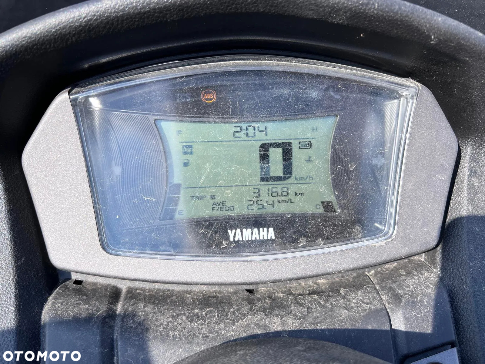 Yamaha NMAX - 13