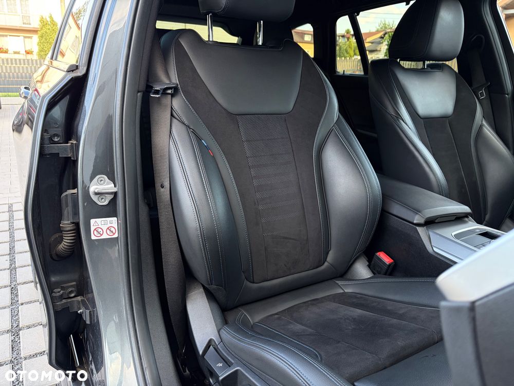 BMW Seria 3 320d Edition M Sport Shadow - 15