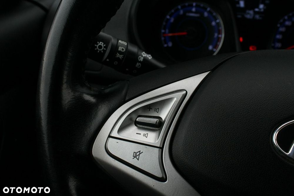 Hyundai ix20 1.6 Comfort - 21
