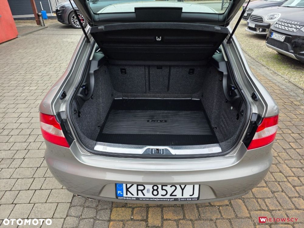 Skoda Superb - 16