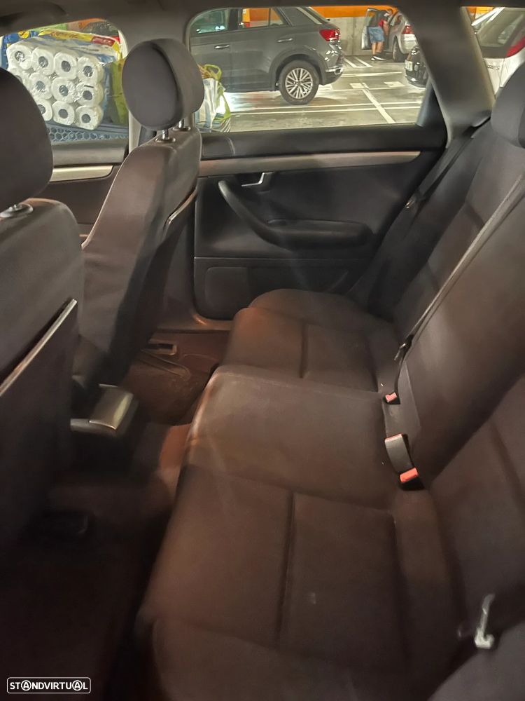 Audi A4 Avant 1.9 TDI m5 - 11