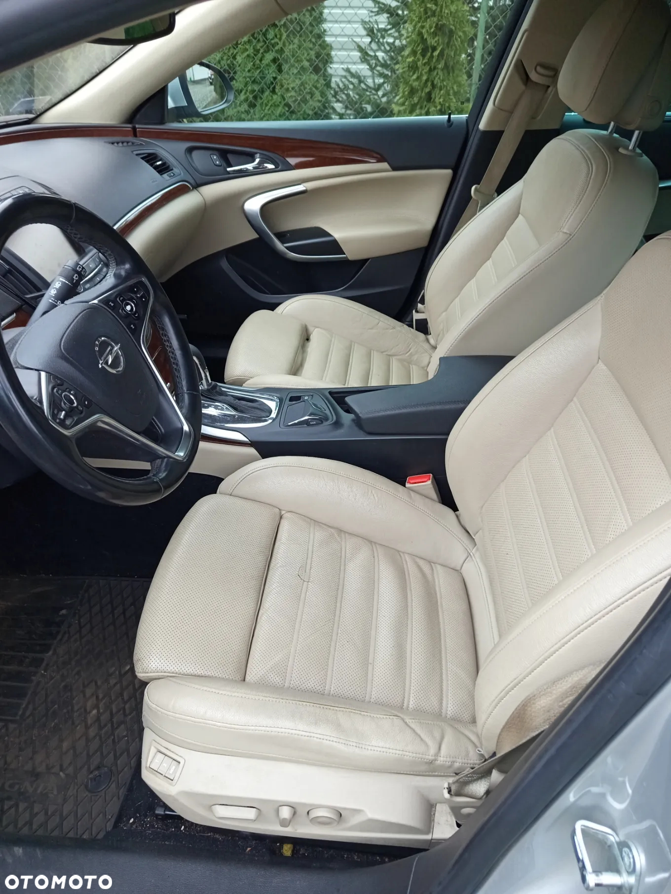 Opel Insignia - 10