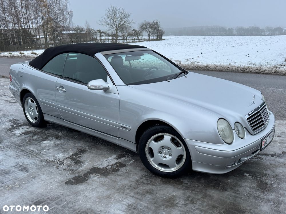 Mercedes-Benz CLK - 18