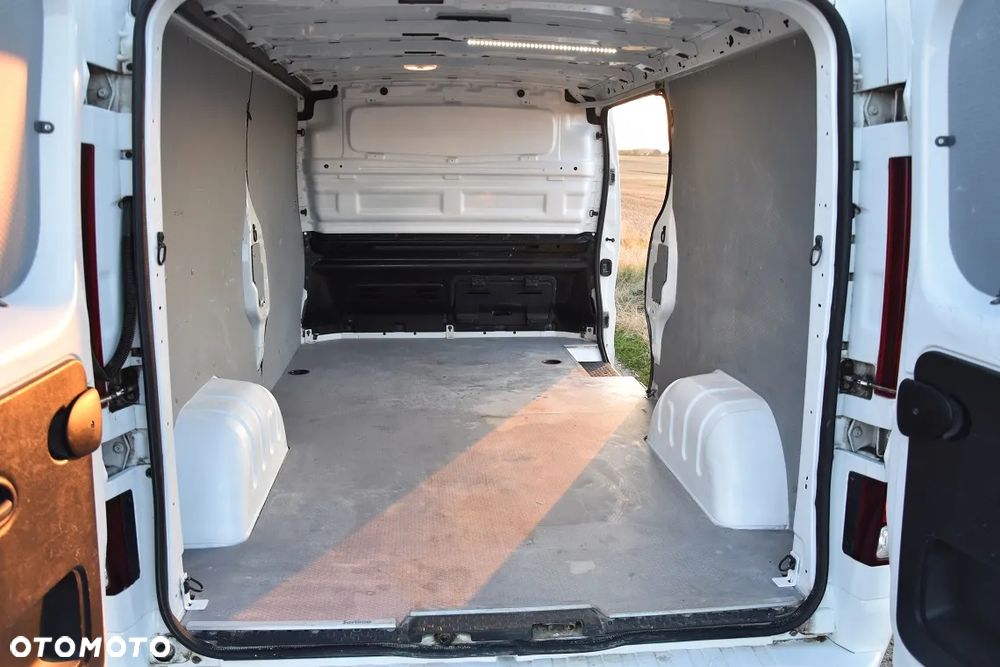 Opel VIVARO L2H1 NAWIGACJA HAK - 15