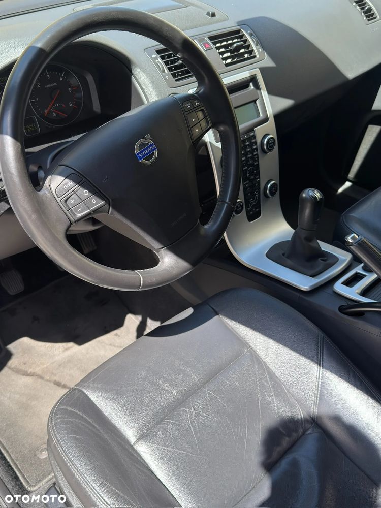 Volvo V50 - 16