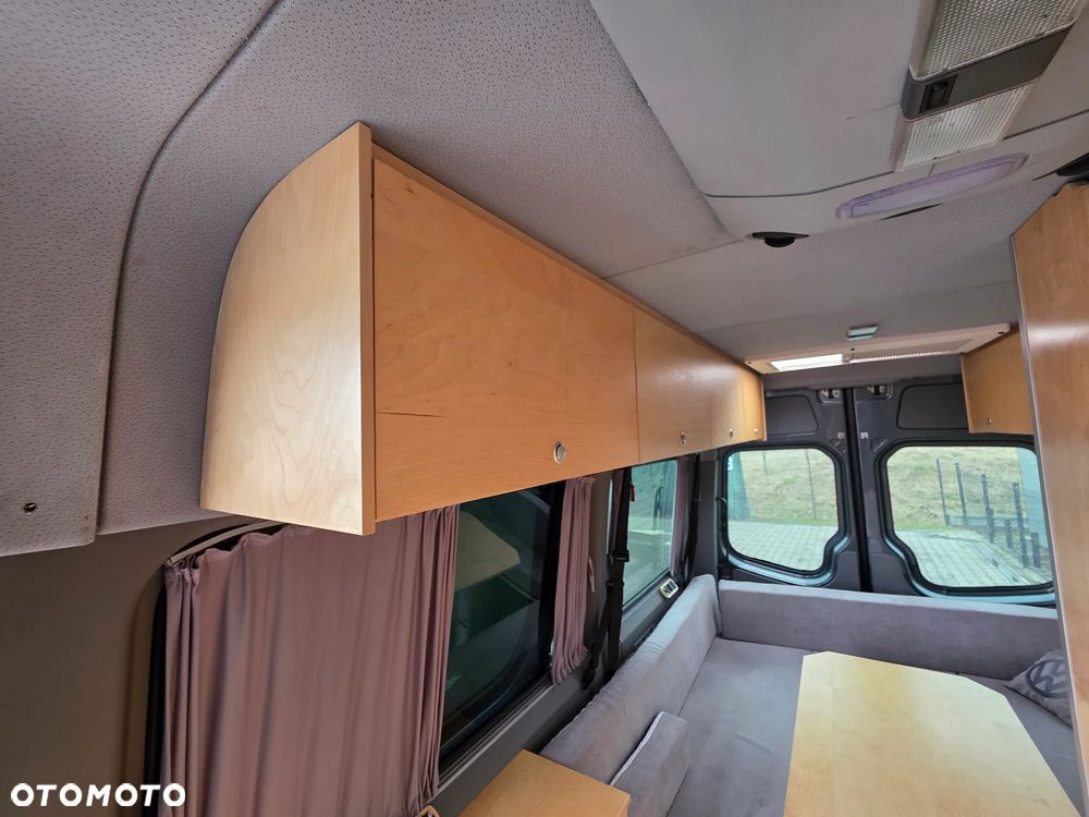 Volkswagen CRAFTER - 24