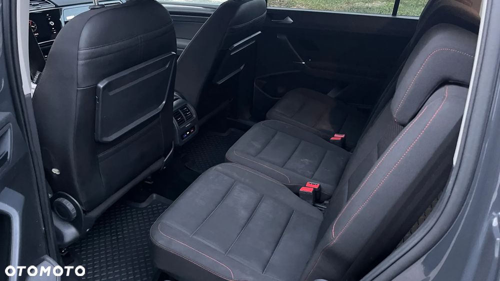 Volkswagen Touran 2.0 TDI SCR (BlueMotion Technology) DSG Highline - 11