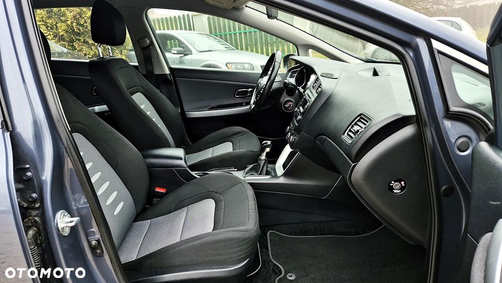 Kia Ceed 1.6 GDI Platinum Edition - 39