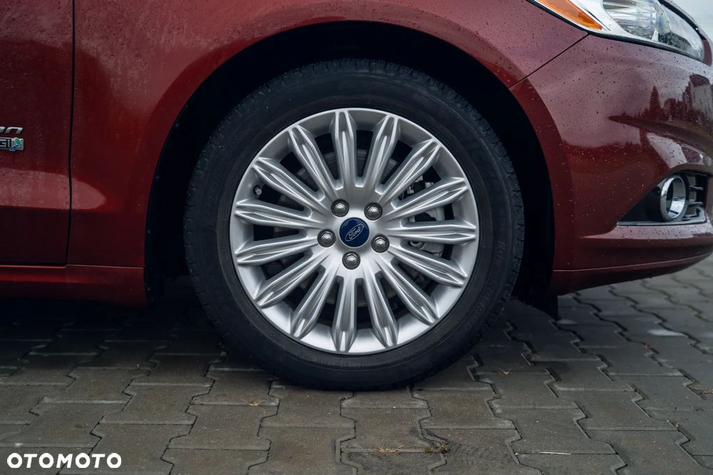Ford Fusion 2.0 EcoBoost Titanium - 10