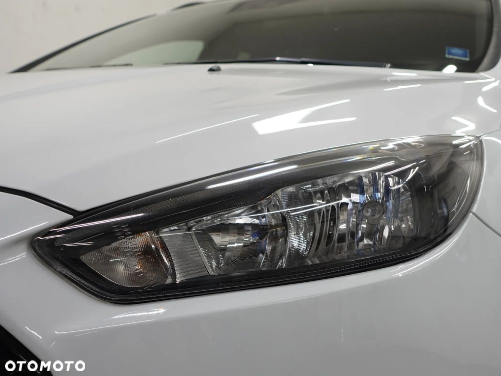 Ford Focus - 14