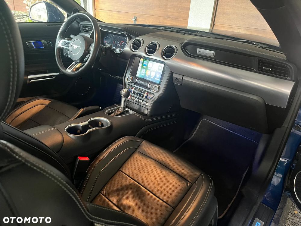 Ford Mustang 5.0 V8 GT - 14
