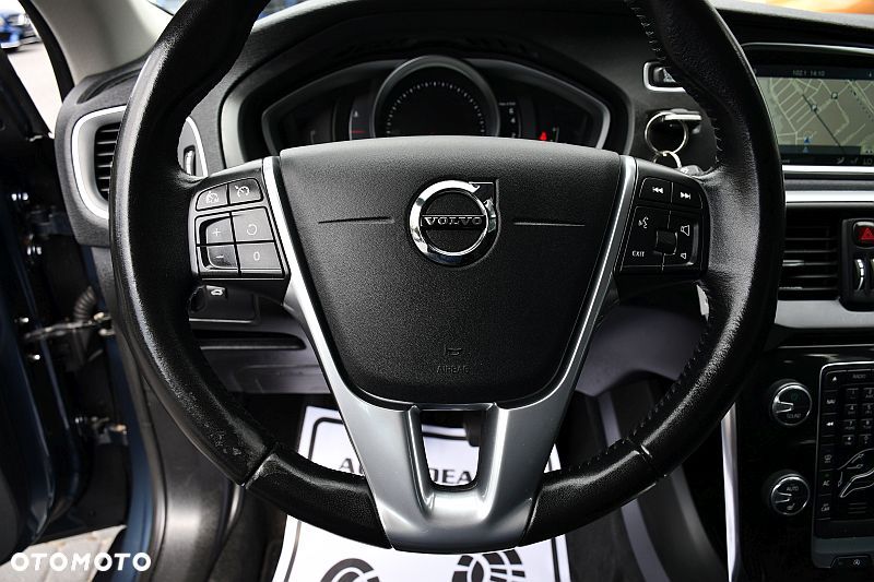 Volvo V40 T2 Drive-E Momentum - 11