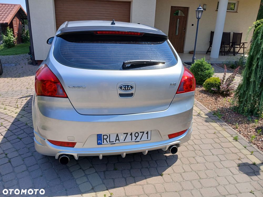 Kia Ceed 2.0 Optimum + - 6