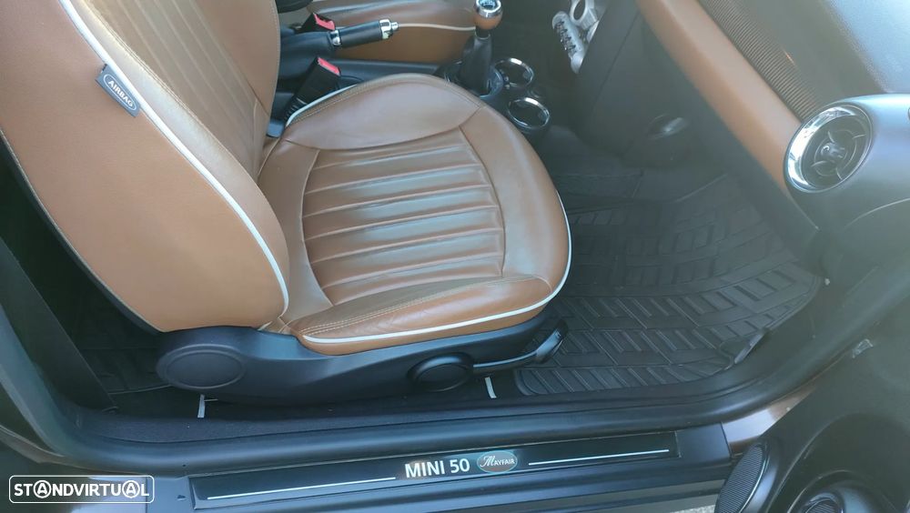 MINI 3 Portas Cooper 50 Mayfair - 35