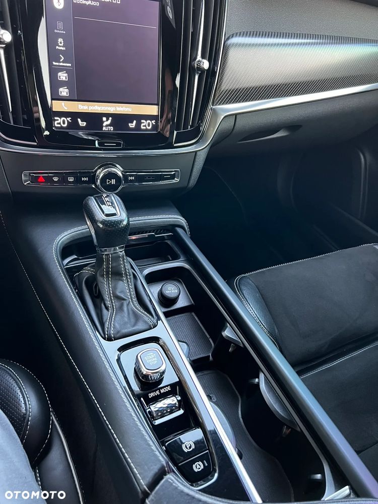Volvo V90 D4 AWD Geartronic R Design - 23