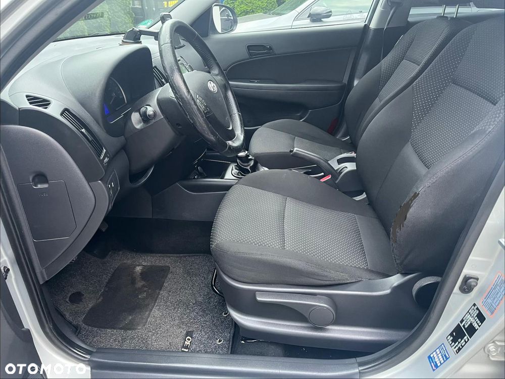 Hyundai i30 1.4 Blue Classic - 22