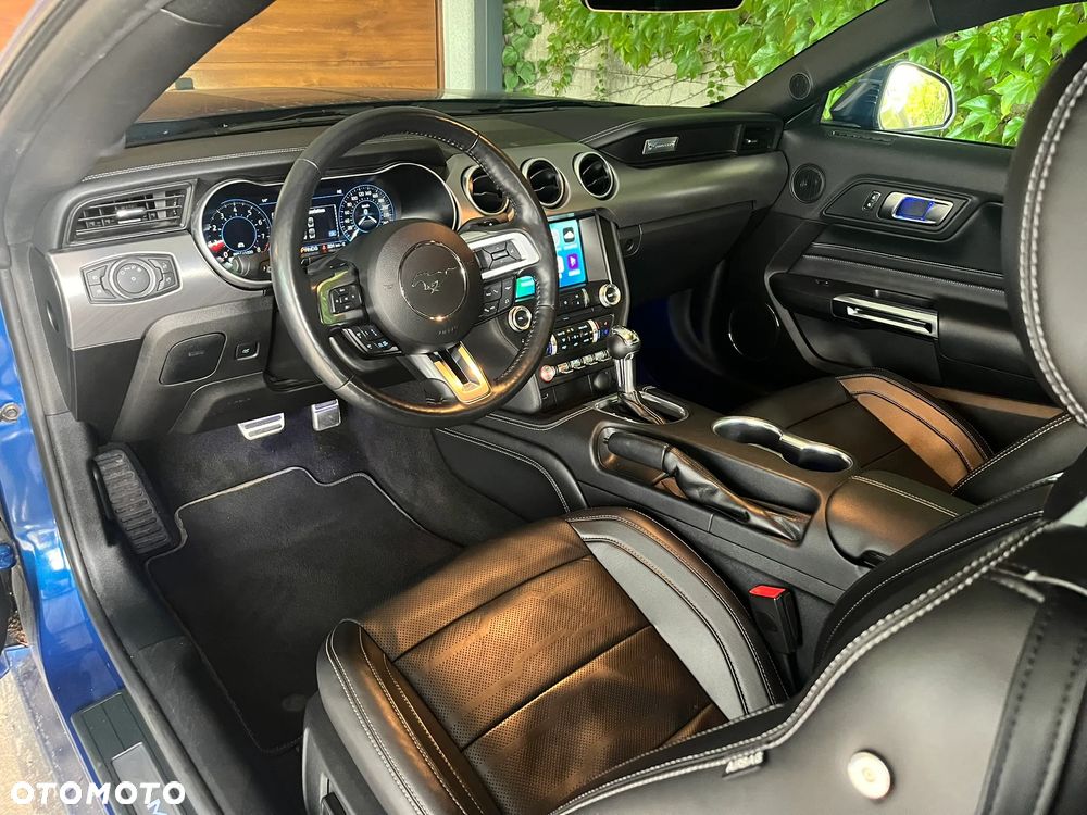 Ford Mustang 5.0 V8 GT - 11